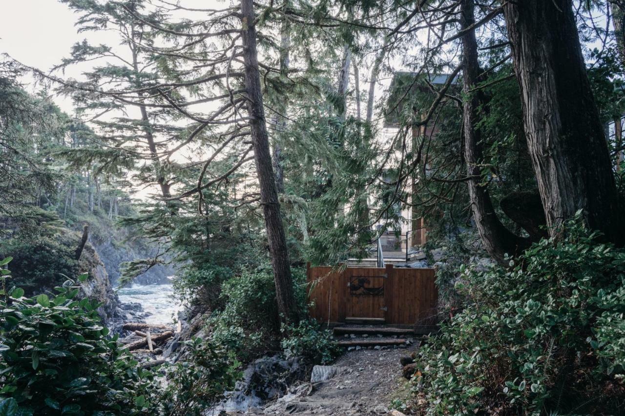 Storm Cove Suites Ucluelet Exterior photo